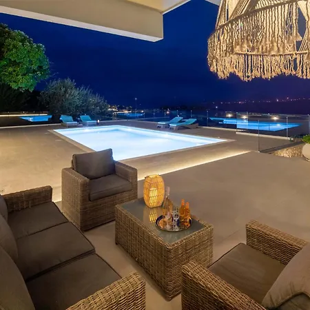 Dell Kommeno (Corfu)