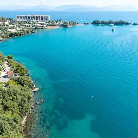 Dell Villa *