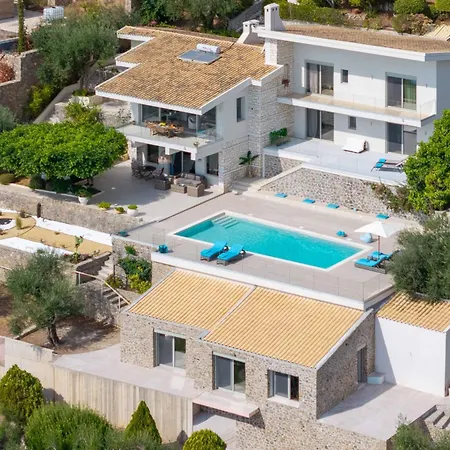Dell Villa *